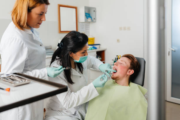 Best Emergency Tooth Extraction in Stony Point, MI